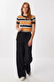 Textured Pocketed Stretch Knit Trousers Lci0069 Black - 2