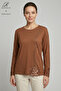 Women's Cinnamon Spiral Stripe Patterned Lace Embroidered Stoned Slit Lycra Mother Combed Cotton Blouse
