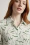قميص MY FASHION ذو أزرار بنمط تجريدي - 5