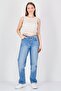 Women Crew Neck Textured Sleeveless Tank Top, White - 2