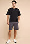تي شيرت سادة برقبة دائرية وأكمام قصيرة - 3