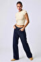 Women's Stretchy Fabric Body-Fitting Cream Slim Fit Crew Neck Basic T-Shirt - 3
