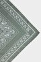 شال نسائي من الساتان المزخرف H1035AX26SM - 4