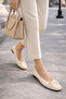 Elegant Everyday Women's Flats with Bow Detail - 2