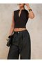 Women's V-Neck Low-Cut Detailed Women's Tank Top Stylish, Fitted Cut, Flexible Fabric Crop Blouse - 3