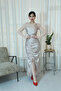 فستان سهرة بتصميم شفاف من الكم - 4