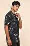 Patterned Shirt with Reverse Collar and Short Sleeves - 2