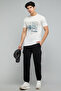 Solid Cargo Jeans with Button Closure - 2