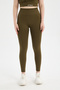 Cloudsoft Seamless V-Cut Back Sports Leggings - Non-Obtrusive Lightweight Scrunch Fitness Leggings - 6