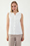 Zero Sleeve Button Front Blouse
