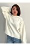 Beyaz Triko Sweat
