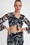 Women's Front Lined Mesh Crop Blouse Black - 4