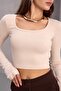 Square Neck Finger-Looped Blouse Tas - 4