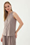 Zero Sleeve Button Front Blouse - 2