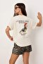 Ekru Baskılı Oversize/Geniş Kalıp Kısa Kollu Örme T-Shirt TWOSS26TS00292