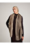 شال ناكاشهان مزخرف بنقوش مونوغرام على الوجهين - لون المنك الداكن - 4
