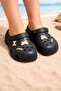 It Is Recommended to Buy a Bigger Size Than Usual for Slippers.