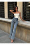 High Waist Sparkling Stone Embroidered Straight Leg Jeans - 4