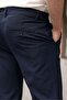بنطلون رجالي أساسي باللون الأزرق الداكن E6576 - 6