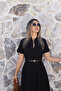 فستان أسود بحزام وسحاب أمامي - 3