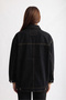 5475 - Comfortable and Stylish Women's Denim Jacket with Handmade Decoration - 3
