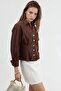 قميص بأكمام طويلة وتفاصيل أزرار من QU STYLE - 2