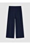 Women's Capri with Elastic Waist - 6