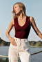 Wide Strap V-Neck Tank Top T-Shirt-Blouse