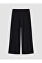 Black Women's Capri with Elastic Waist - 4