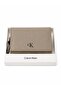 Jeans Minimal Monogram Women's Beige Wallet