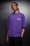 تيشيرت رجالي باللون الأرجواني مطبوع عليه Confiado Box Fit - 3
