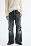 Loose Bootcut Jeans - 2