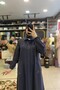 فستان طويل مزين بالخرز - 3
