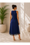 Elegant and Comfortable! Women's Sleeveless Round Neck Midi Dress with Lace Detail at the Hem - 2
