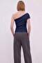 Women's One-Shoulder Asymmetrical Detailed Summer Stylish Modern Casual Blouse - 3