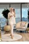 260107 قميص مطرز بنمط زهور وتفاصيل كشكش باللون البيج - 2