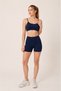 Cute Model Women Seamless Scrunch High Waist Sports Shorts Leggings - 3