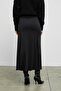 Jeveux Women's Stretchy Fabric Stitching Detail Long Black Skirt - 6