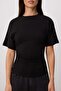 Siyah-Ekru 2'li Fitted/Vücuda Oturan Kısa Kollu Esnek Örme T-Shirt TWOSS26TS00319 - 3