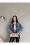 سترة نسائية من قماش الدنيم باللون الأزرق الفاتح - 5