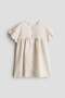 فستان من الكتان