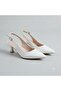 (Park Moda) Closed Toe Low Heeled Women's Shoes White - 2