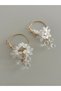 White Flower Pearl Detailed Hoop Earrings – Gold Color Elegant Dangle Earrings for Women - 3