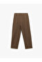Buttoned Linen Trousers with Pockets and Pleat Detail - 4