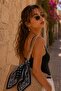 وشاح باندانا ناعم بنمط بيزلي كلاسيكي باللونين الأسود والأبيض مقاس 50x50 سم