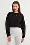 3 Thread Crop Sweatshirt with Heart Accessories