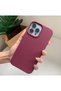 حافظة متوافقة مع هاتف Apple iPhone 15 Pro مصنوعة من السيليكون الناعم وغطاء إطلاق مخملي من الداخل. - 6