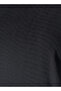 Textured 4-Way Stretch T-shirt - 2