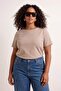 Vizon Relaxed/Rahat Kalıp Kayık Yaka Kısa Kollu %100 Pamuk Örme Büyük Beden T-Shirt TBBSS26BF00065