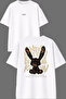 تي شيرت أبيض كبير الحجم بتصميم Never Rabbit مطبوع من الأمام والخلف